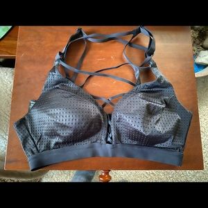 Victoria’s Secret Sports bra size 32B